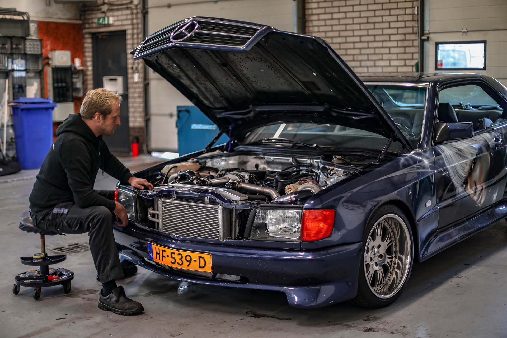 Contact Garage Van De Griend Automotive